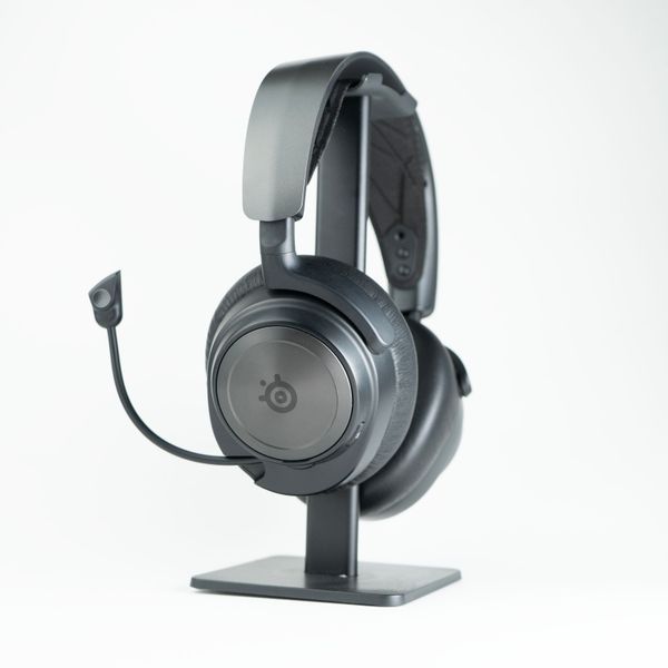 Навушники дротові SteelSeries Arctis Nova Pro 030112 фото